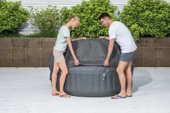 Bestway Lay-Z Spa Isolerende Beschermhoes - Ø 170 Cm 11 Bestway Lay-Z Spa Isolerende Beschermhoes - Ø 170 Cm -Winkel Voor Zwembadbenodigdheden 1267 1900 thermal cover overheen halen resultaat 1