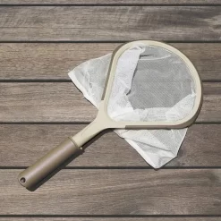 Kokido Boreal Spa Scoop Schepnet -Winkel Voor Zwembadbenodigdheden 900 900 kokido spa scoop