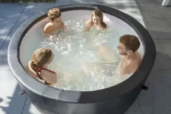 EXIT TOYS EXIT Leather Premium Opbouw Spa - 4-6 Persoons -Winkel Voor Zwembadbenodigdheden exit leather premium 6 opblaasbare spa sfeer tuin 3