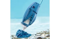 Pool Blaster Pool Blaster Max Li Zwembadstofzuiger -Winkel Voor Zwembadbenodigdheden pool blaster pool blaster max li zwembadstofzuiger 5